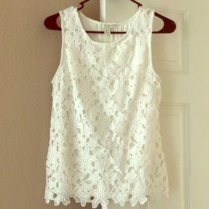 White sleeveless blouse